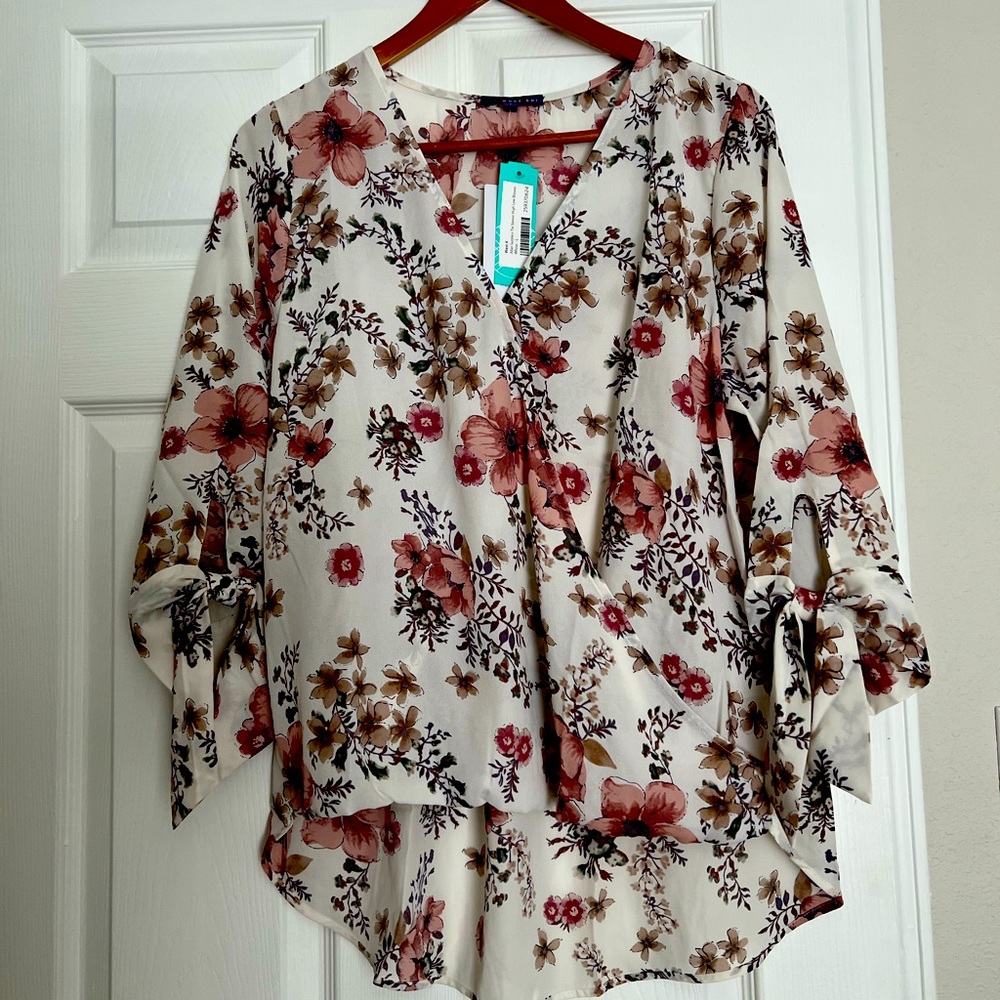 Women’s Large Tie Sleeve High Low Blouse